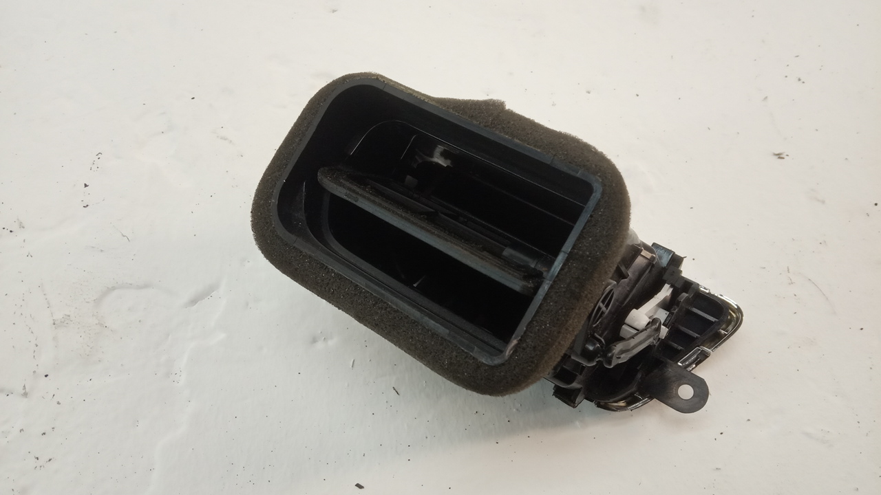 Дефлектор воздушный