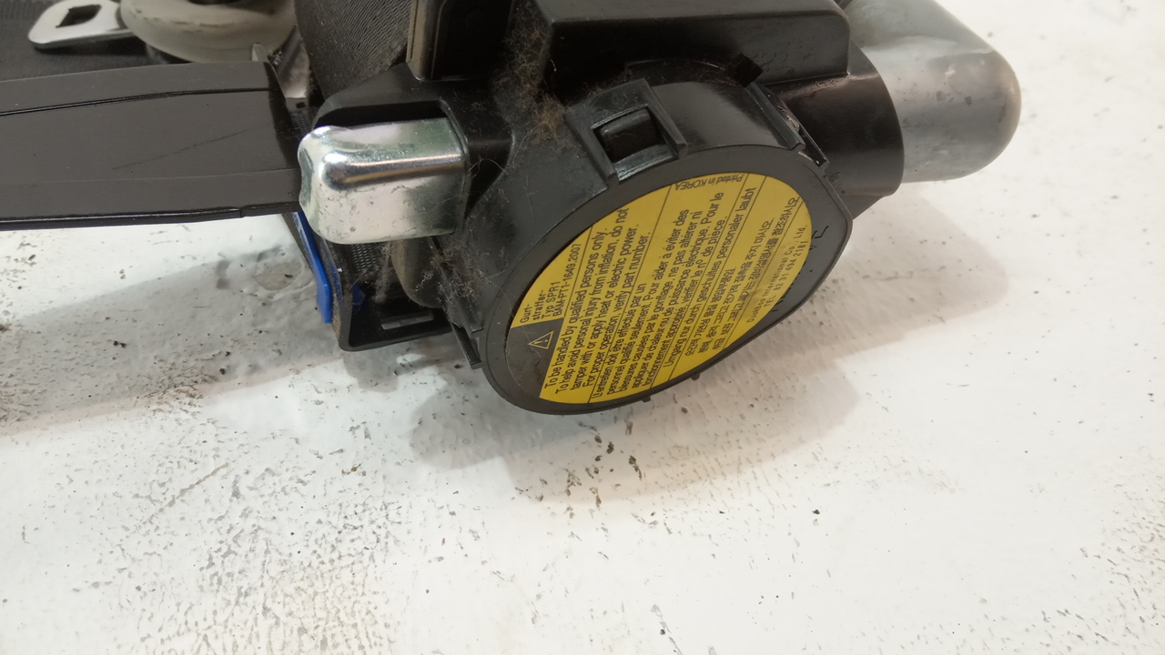 Ремень безопасности с пиропатроном