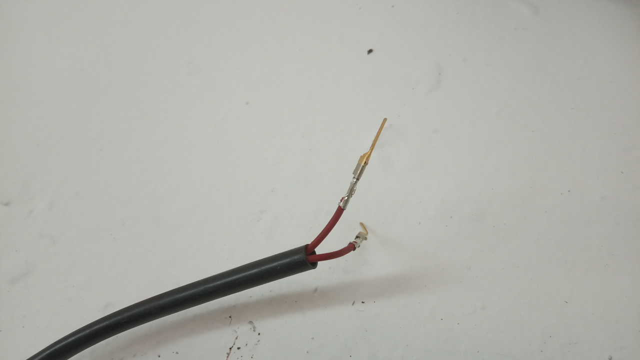 Ответная часть ремня безопасности