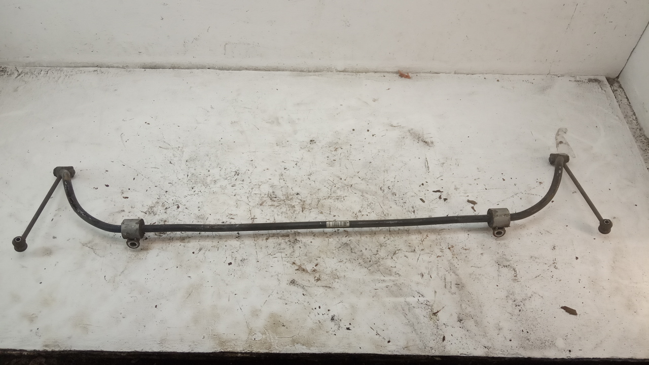 Стабилизатор задний