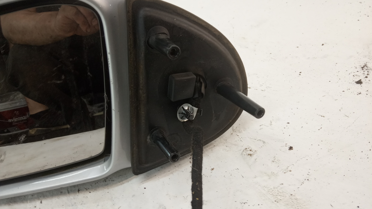 Зеркало левое электрическое