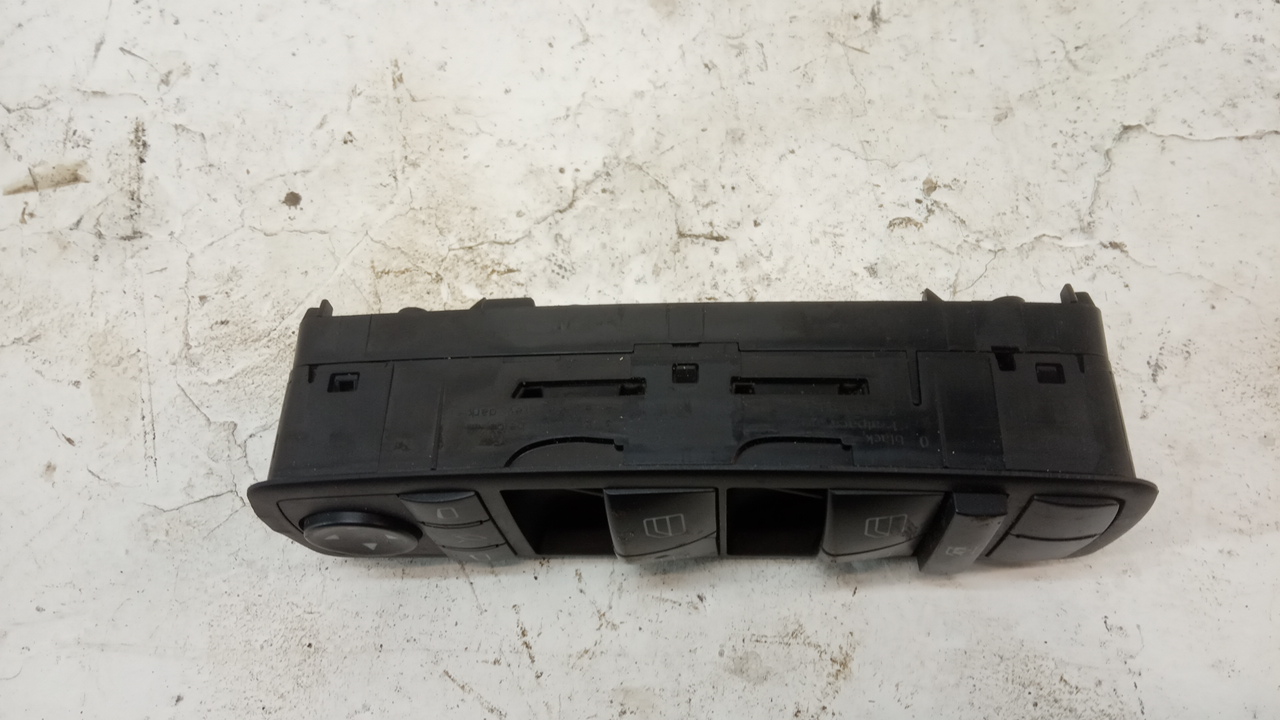 Блок управления стеклоподъемниками