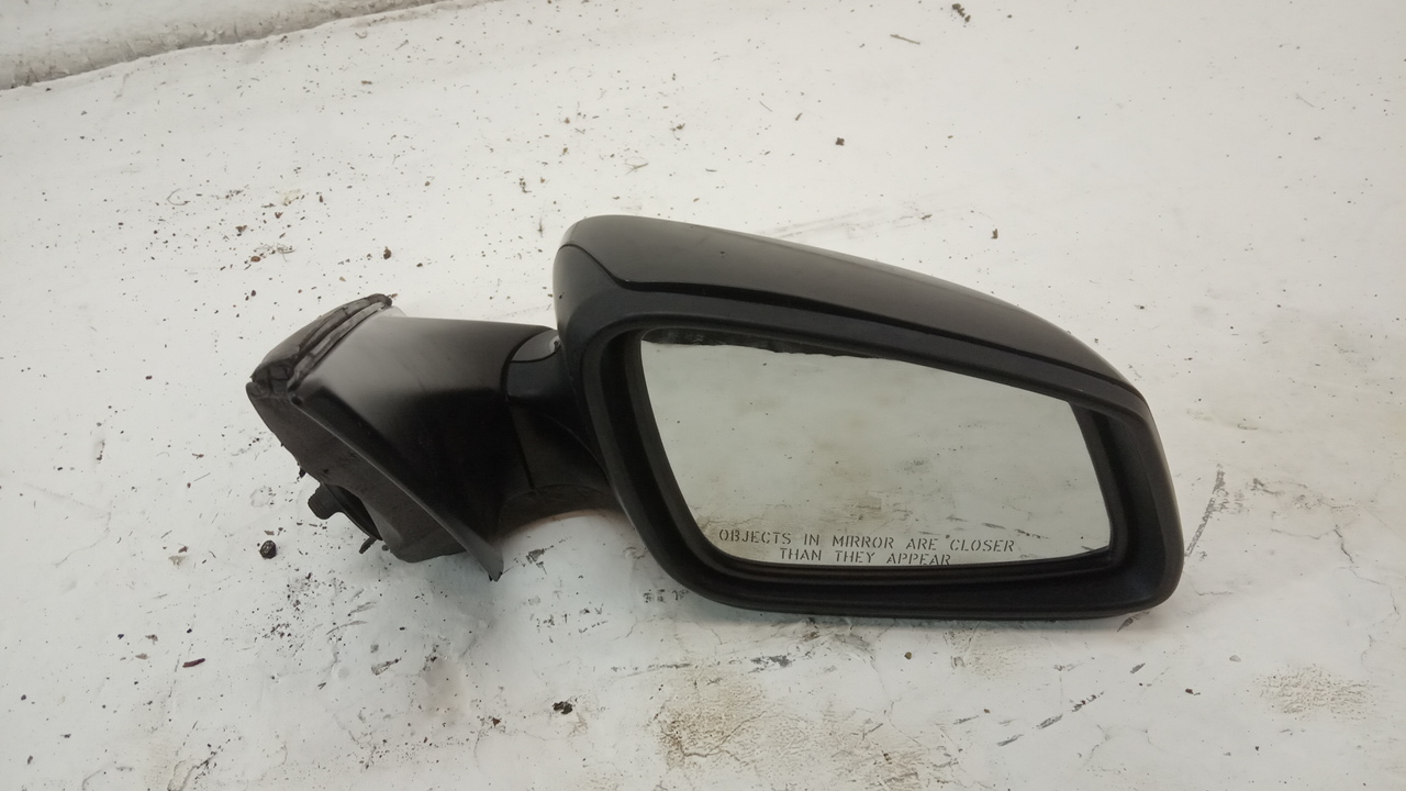 Зеркало правое электрическое