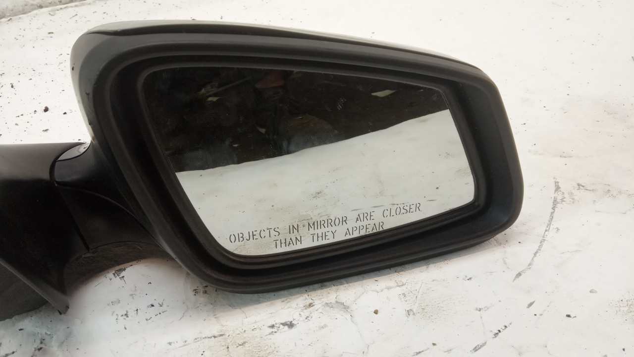 Зеркало правое электрическое