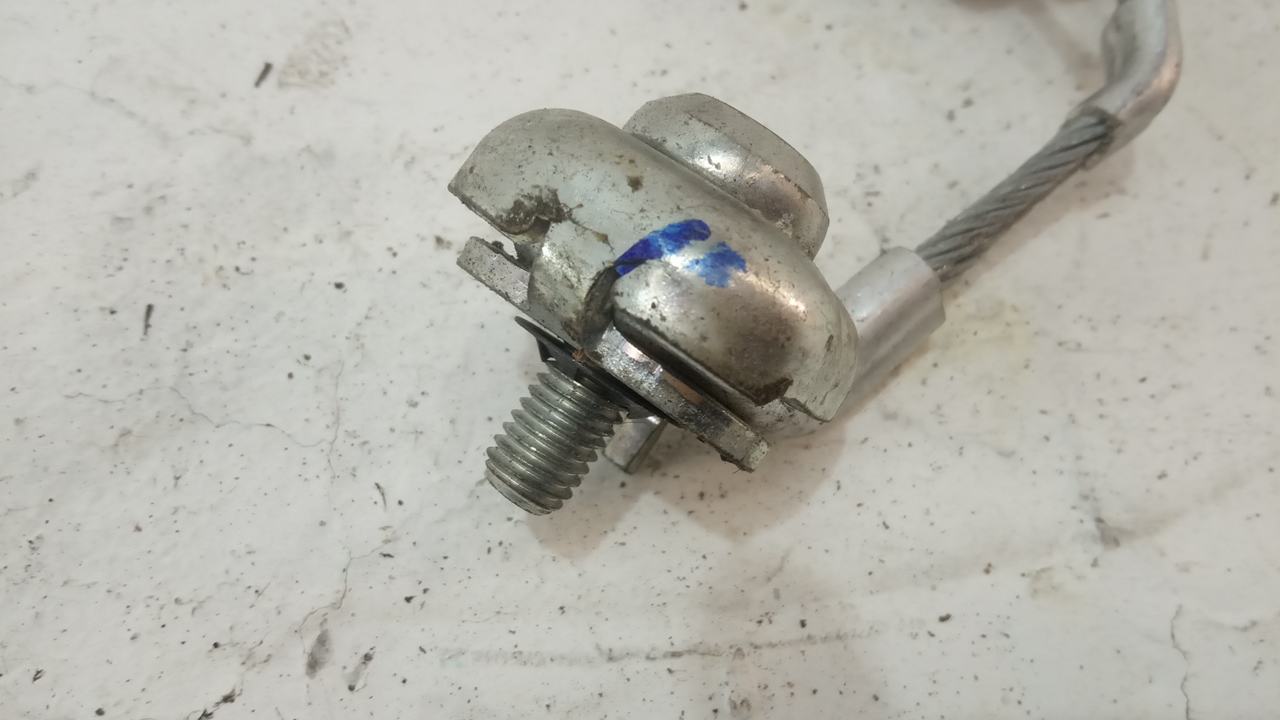 Ответная часть ремня безопасности