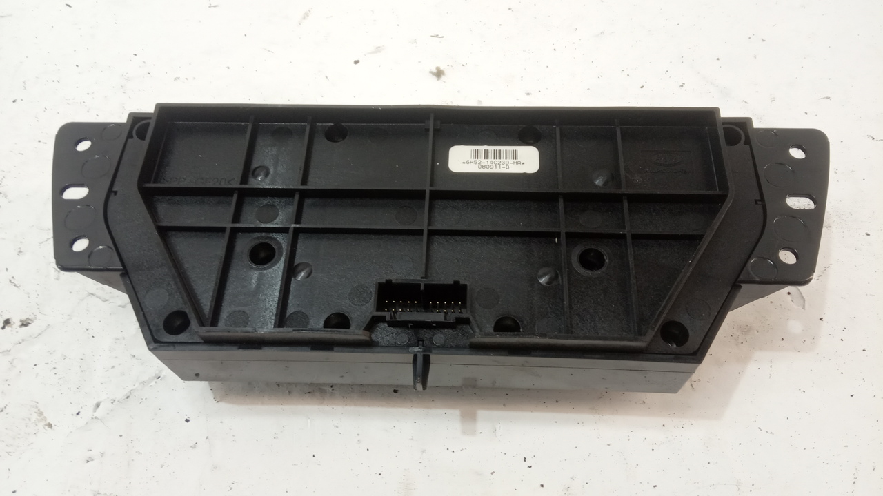 Блок управления климатической установкой