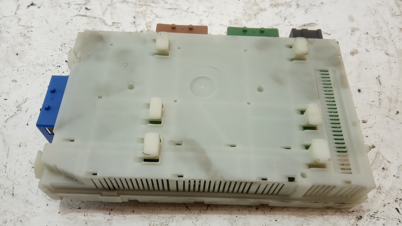 Блок предохранителей