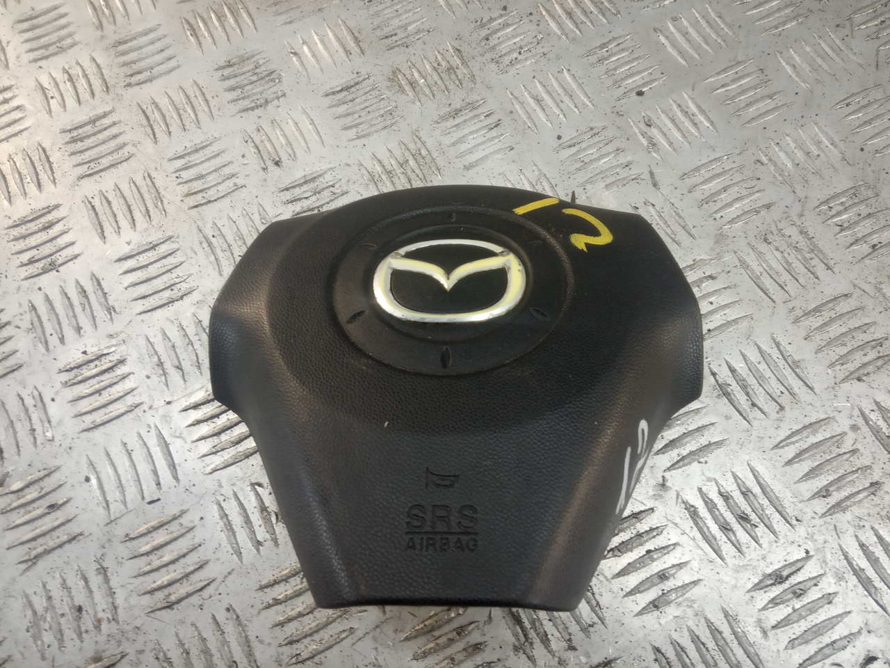 Подушка безопасности в рулевое колесо