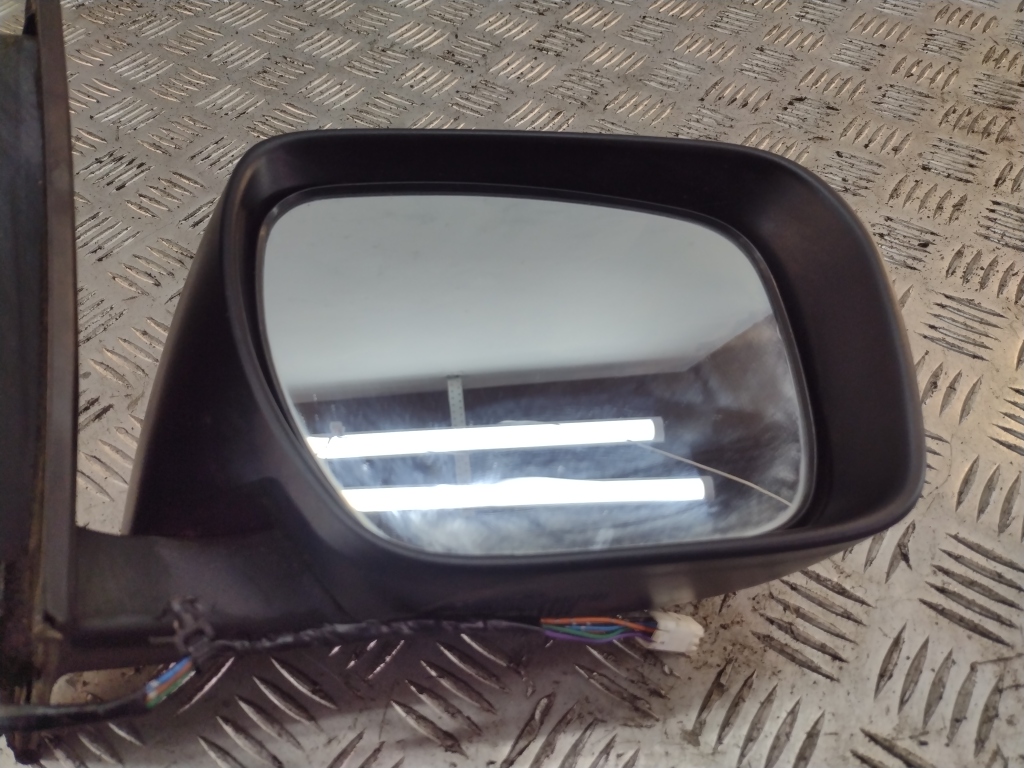 Зеркало правое электрическое