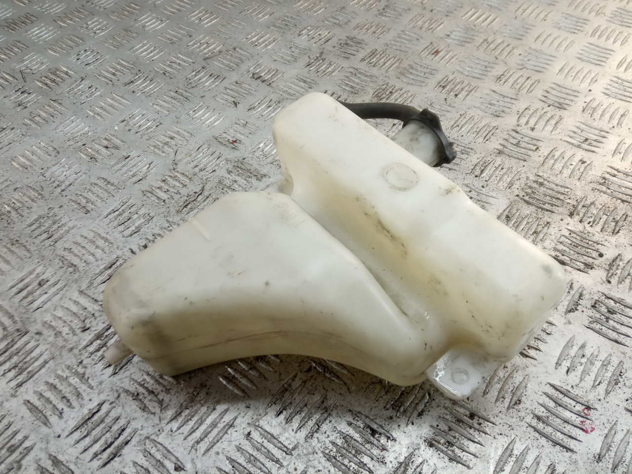 Бачок расширительный