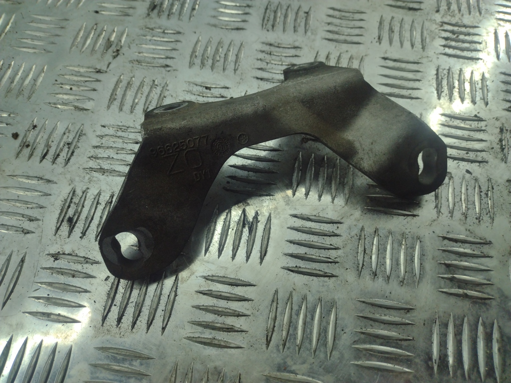 Кронштейн КПП