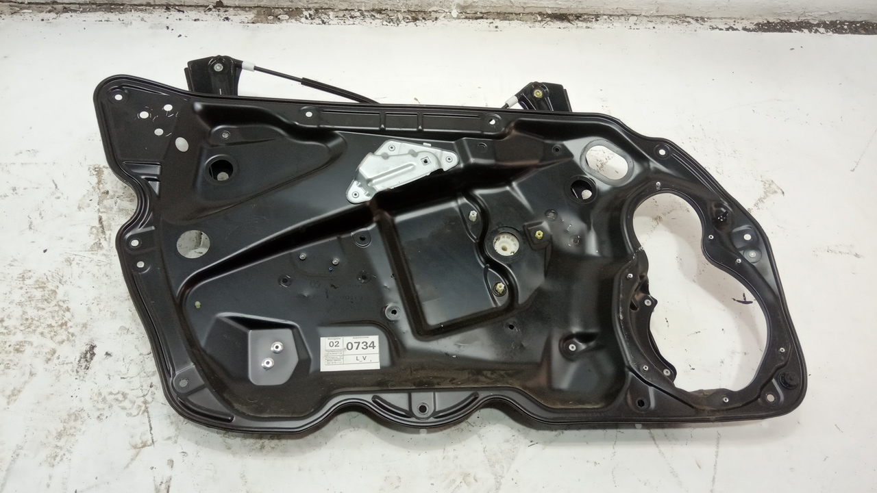 Стеклоподъемник электр. передний левый