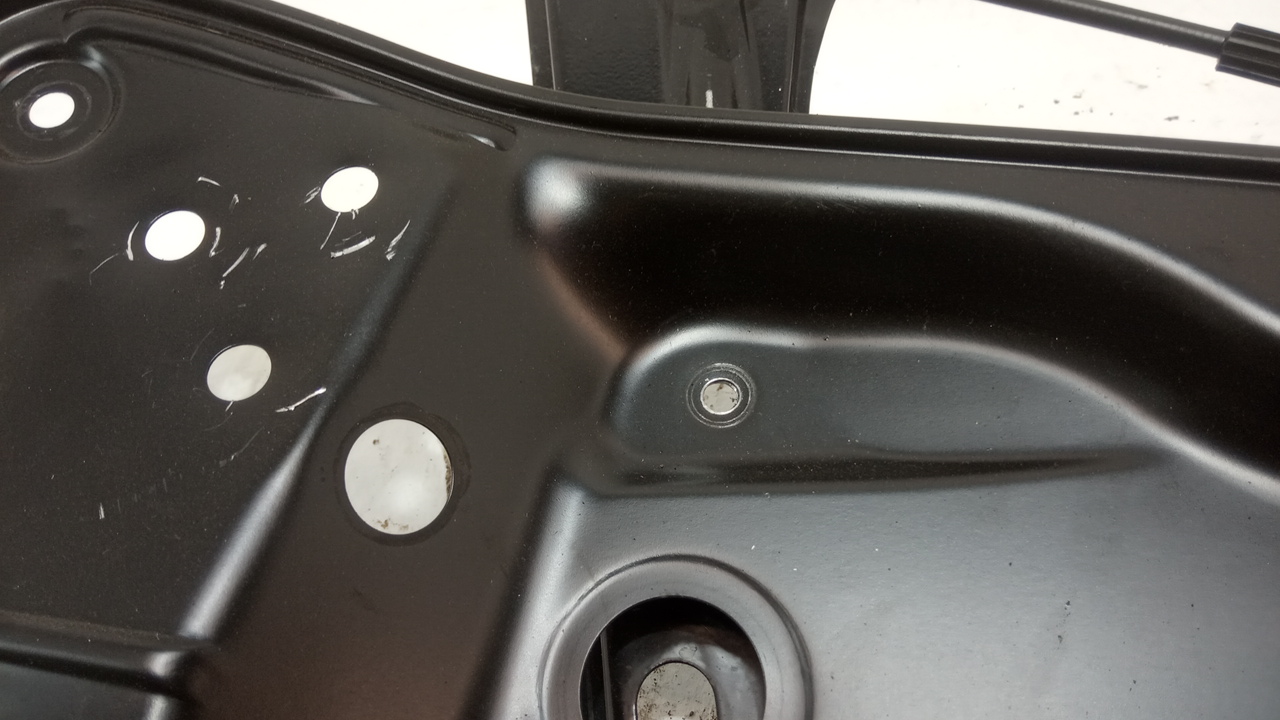 Стеклоподъемник электр. передний левый