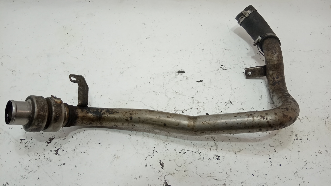 Патрубок интеркулера