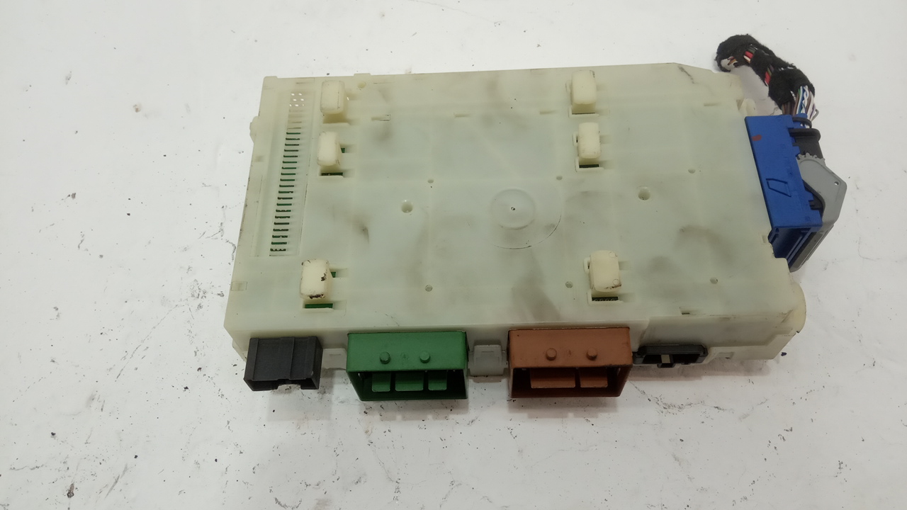 Блок предохранителей