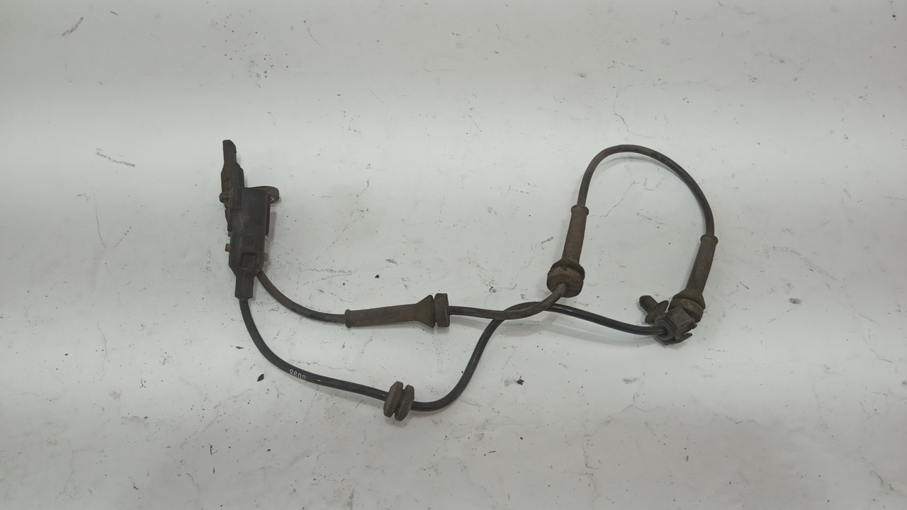 Датчик ABS задний