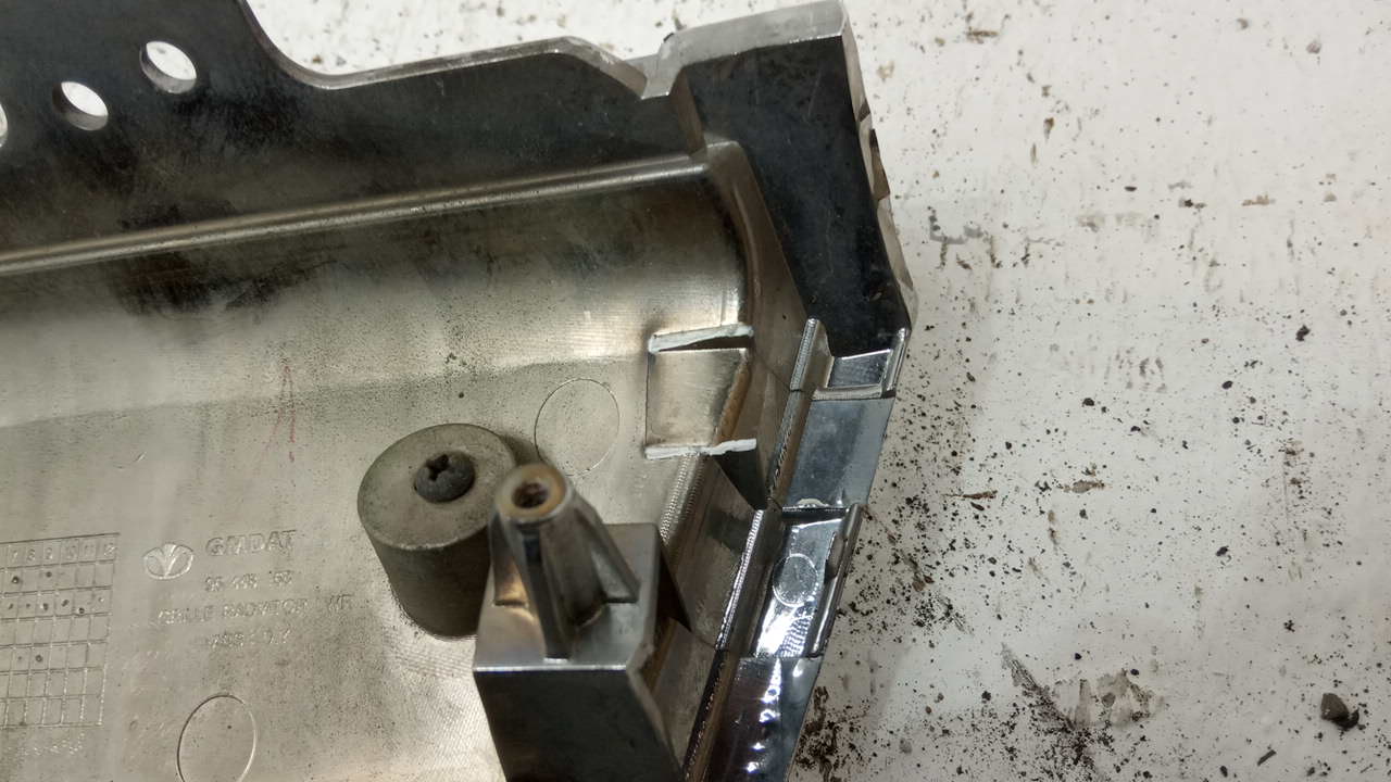 Решетка радиатора