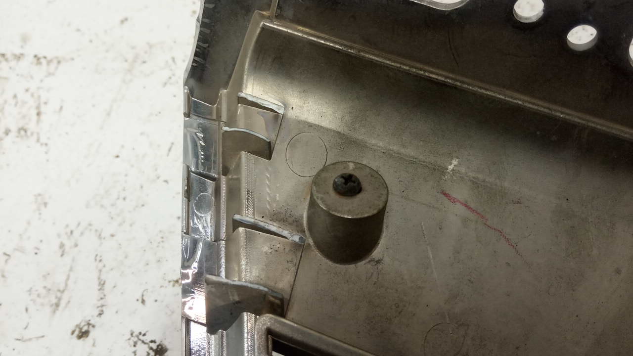 Решетка радиатора