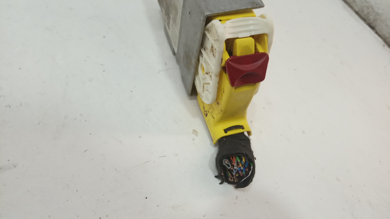 Блок управления подушек безопасности (AIR BAG)