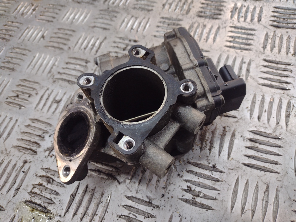 Клапан рециркуляции выхлопных газов (EGR)