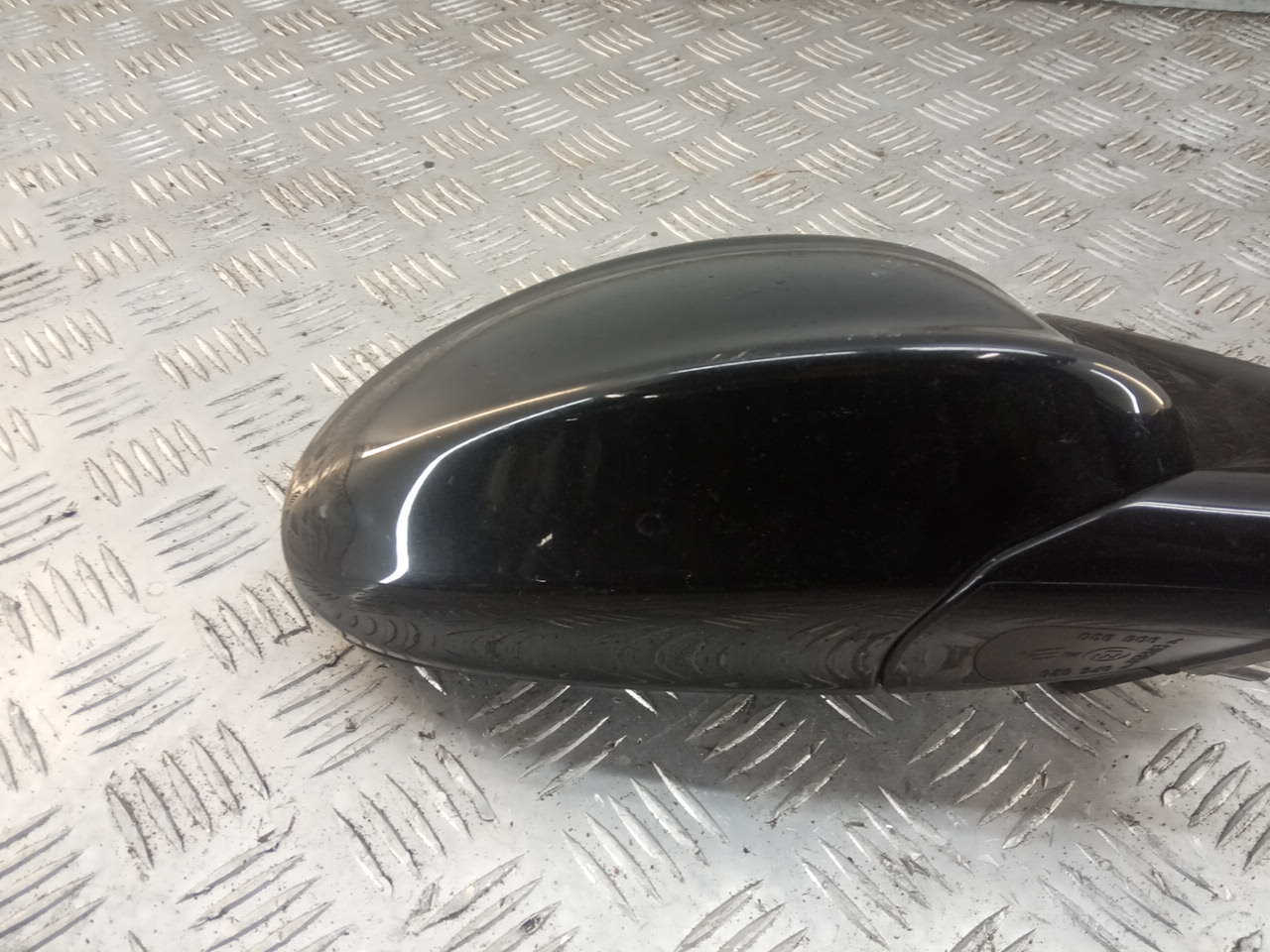 Зеркало правое электрическое