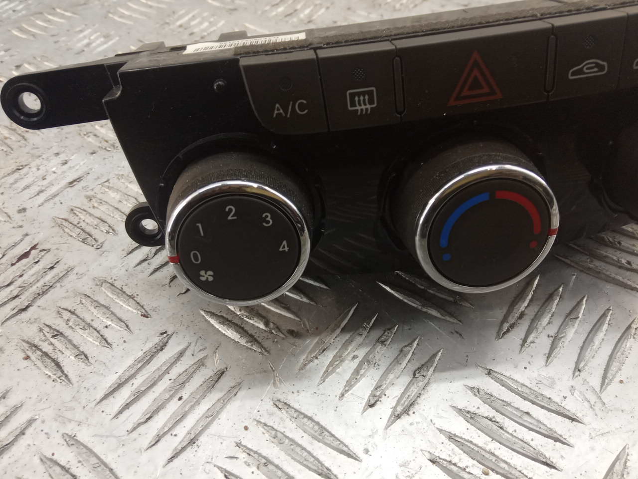 Блок управления климатической установкой