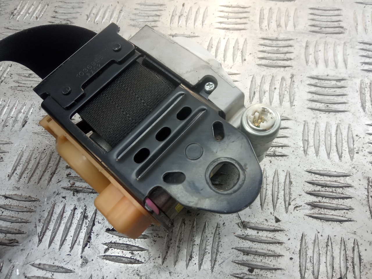 Ремень безопасности с пиропатроном