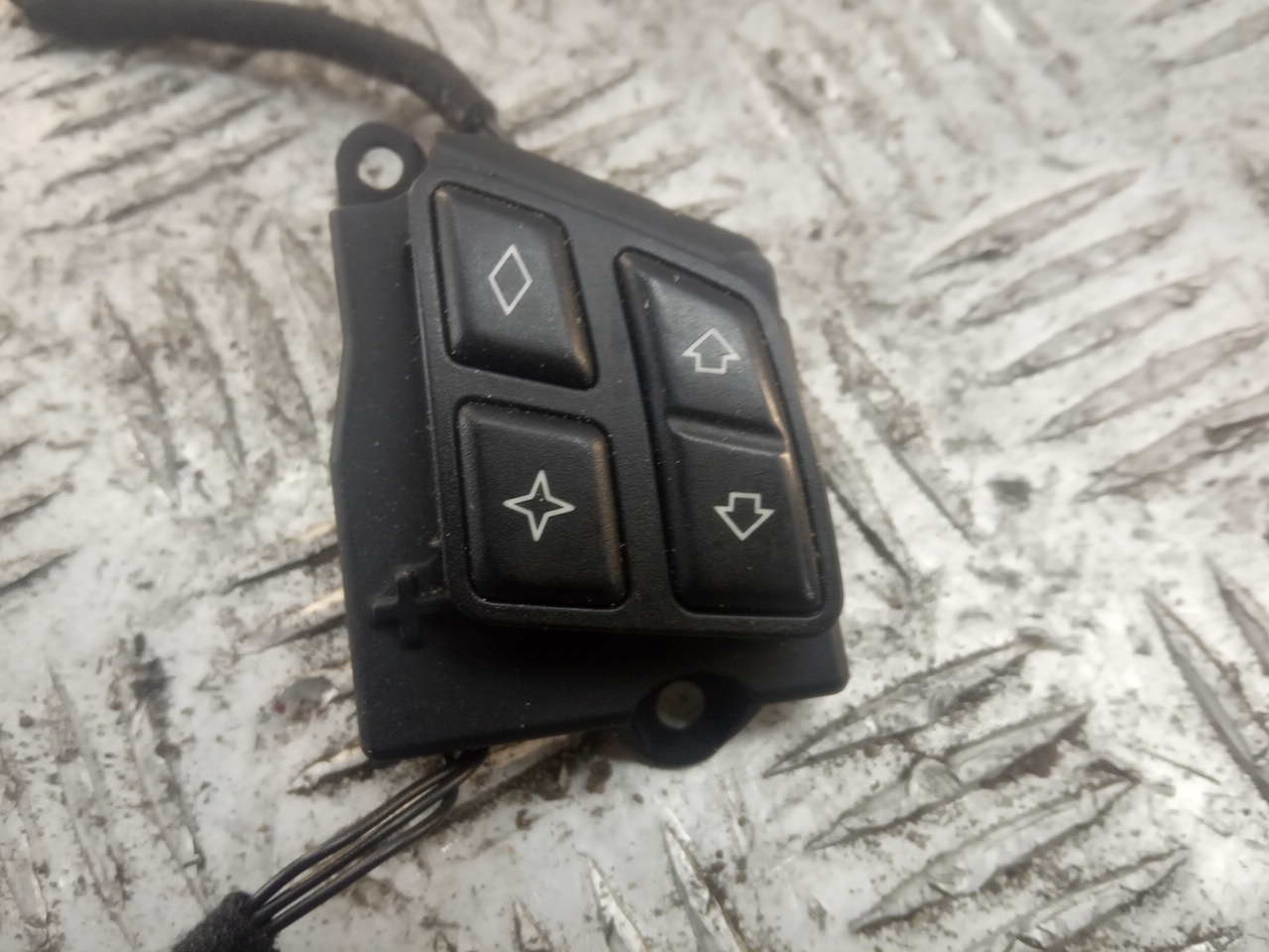 Кнопка многофункциональная