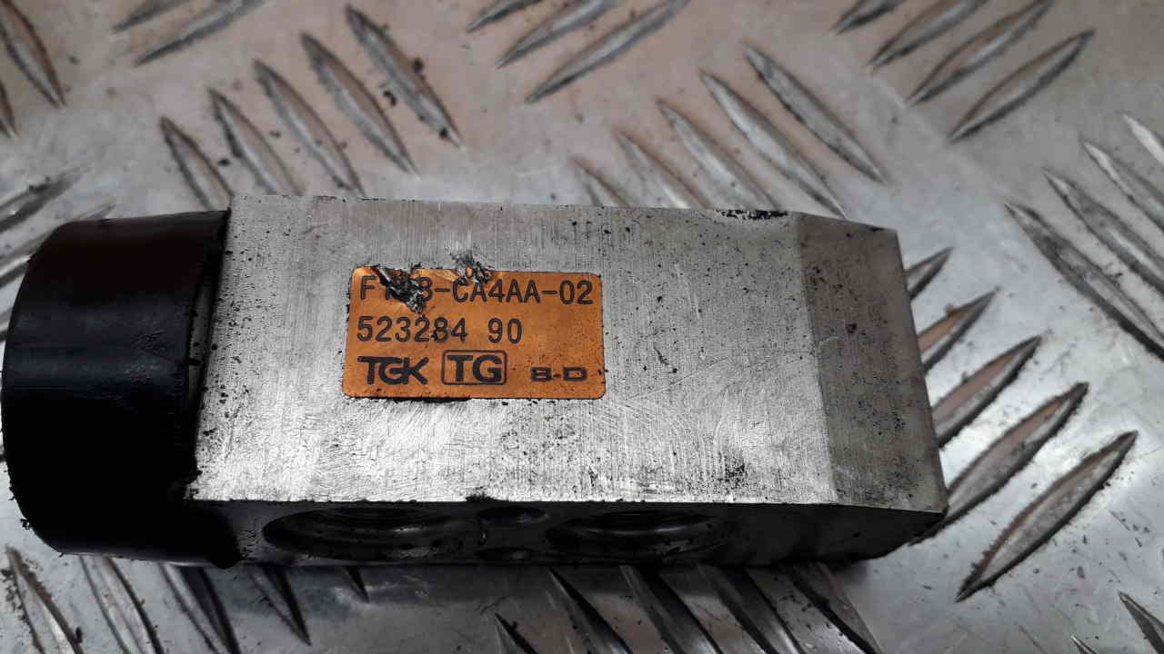 Клапан кондиционера