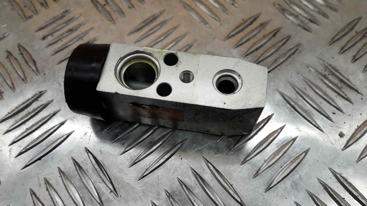 Клапан кондиционера