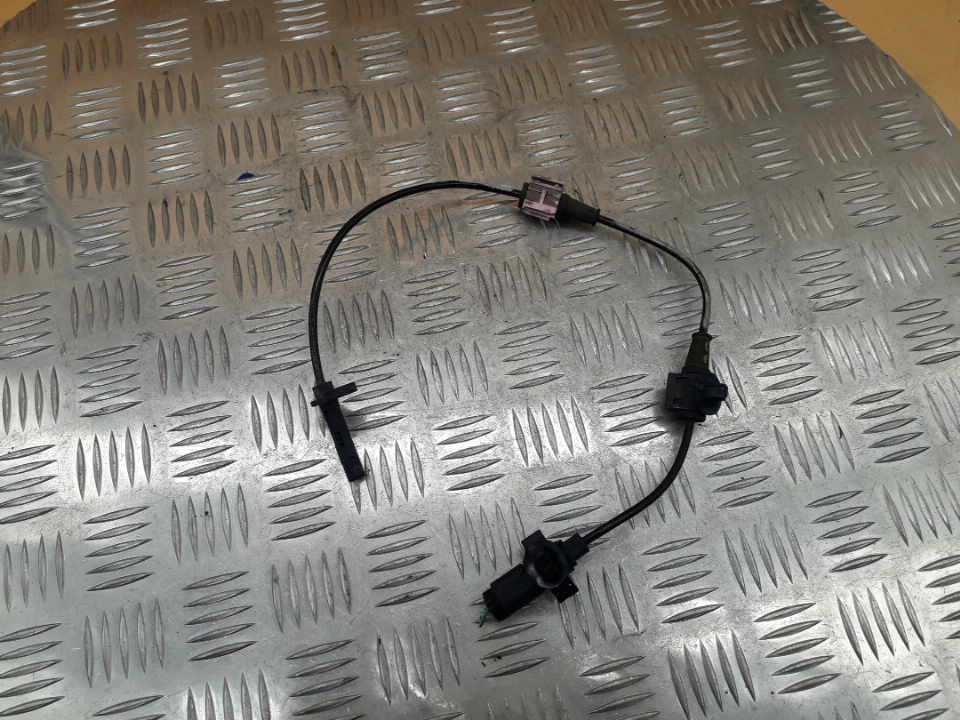 Датчик ABS задний правый