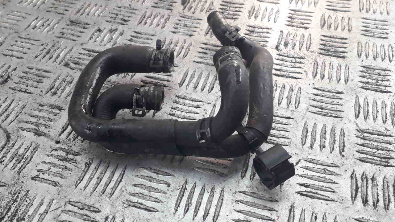 Шланг системы охлаждения