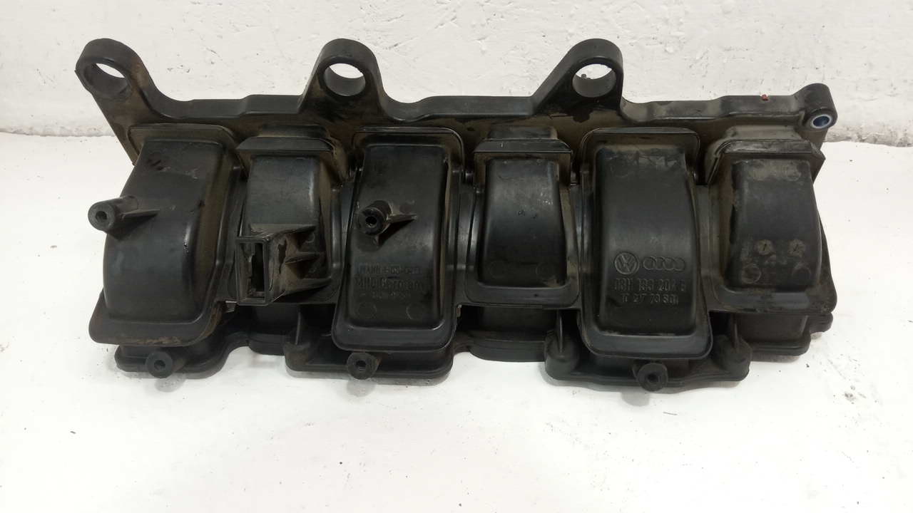 Коллектор впускной