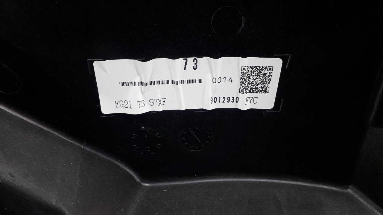 Стеклоподъемник электр. задний левый