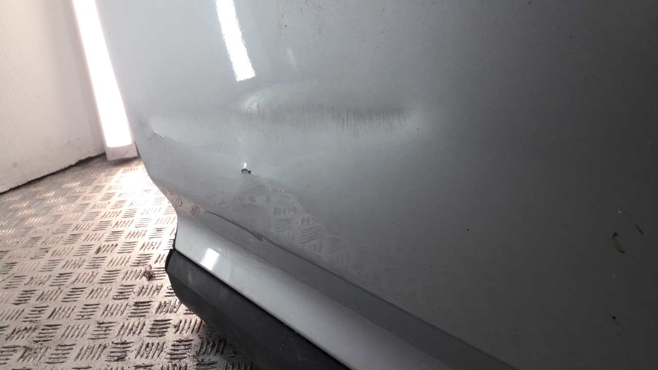 Дверь передняя левая