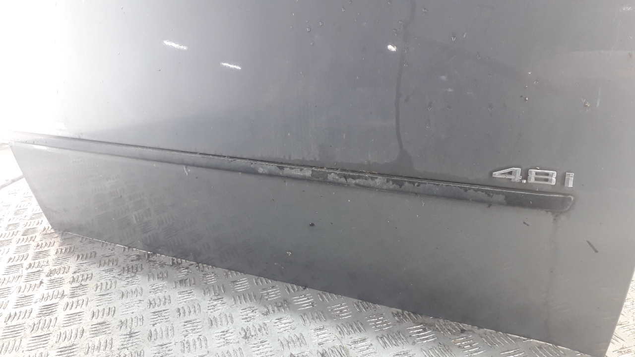 Накладка стекла переднего правого