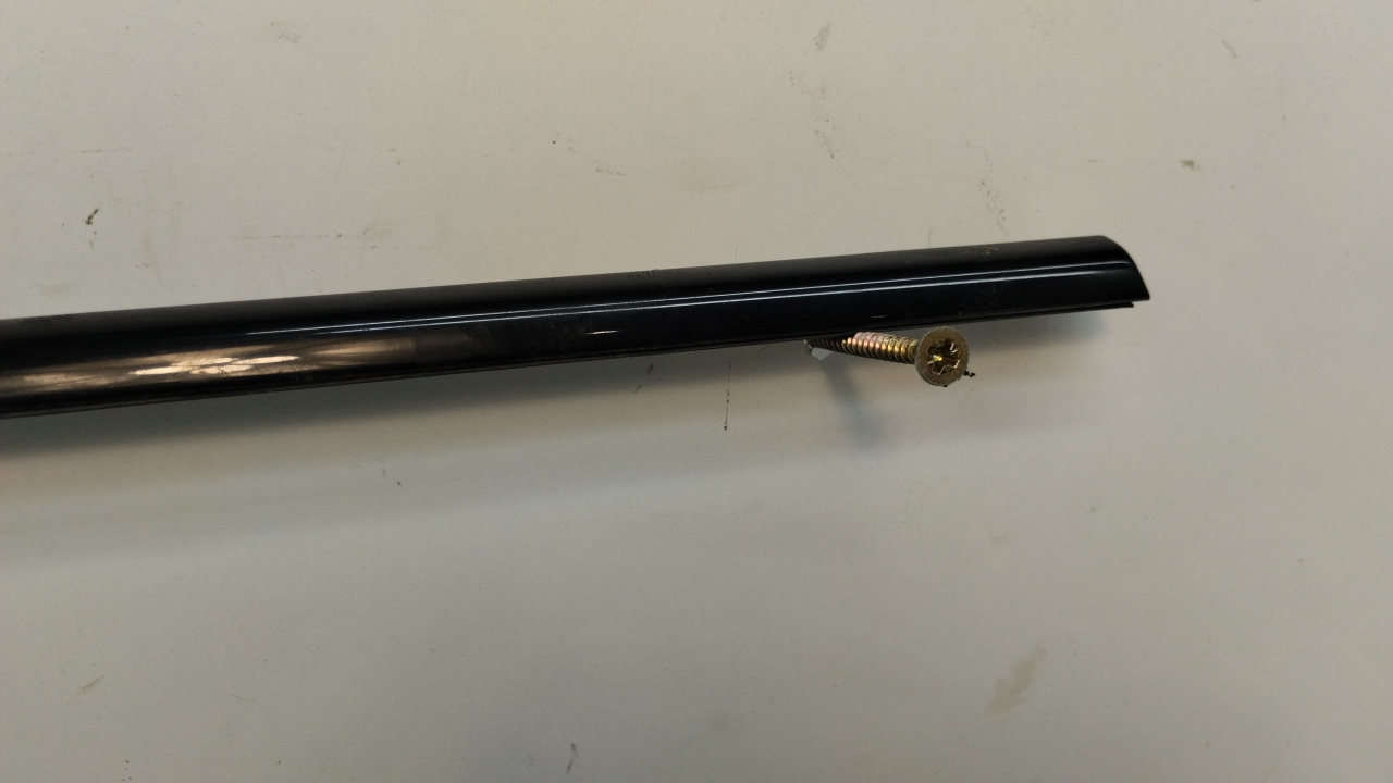 Накладка стекла заднего правого