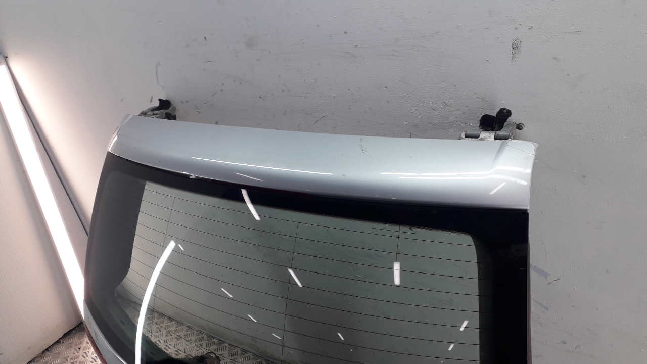 Спойлер (дефлектор) крышки багажника