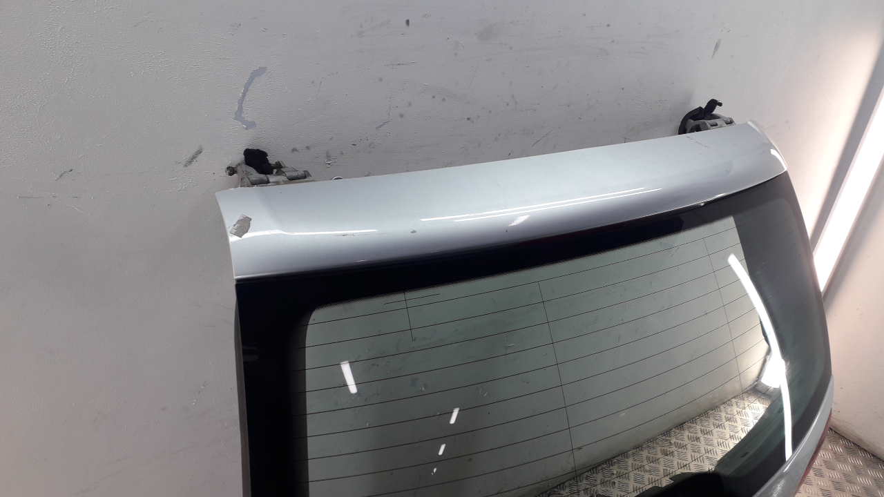 Спойлер (дефлектор) крышки багажника