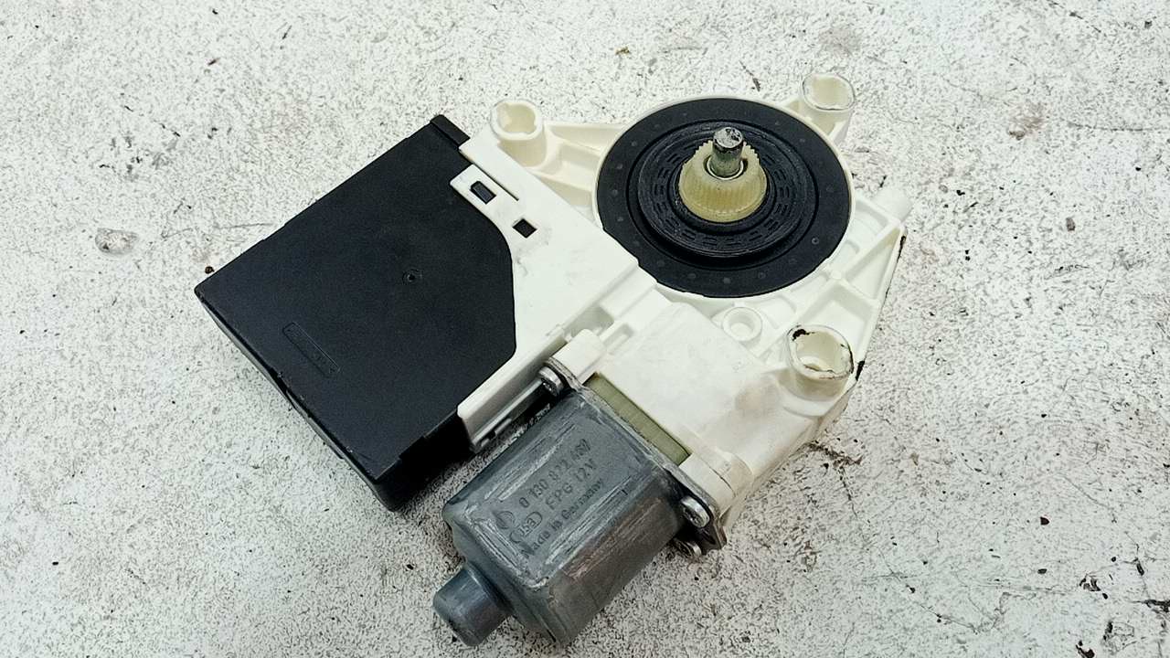 Моторчик стеклоподъемника