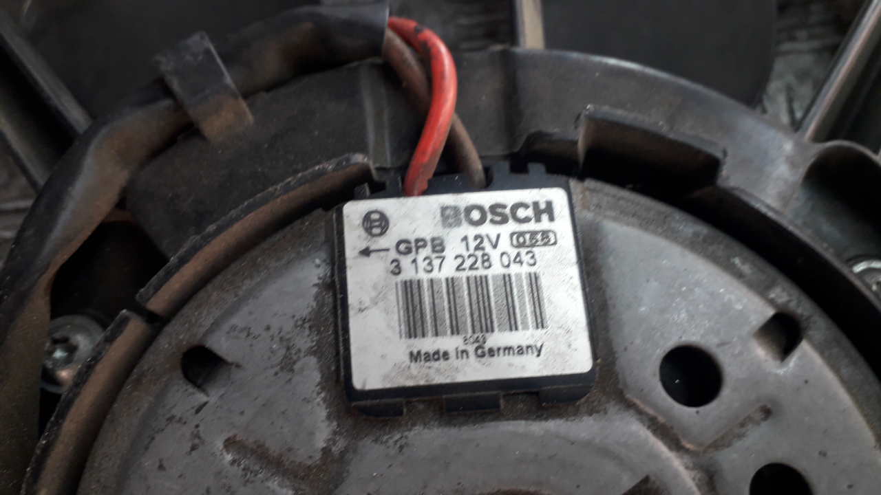 Вентилятор радиатора