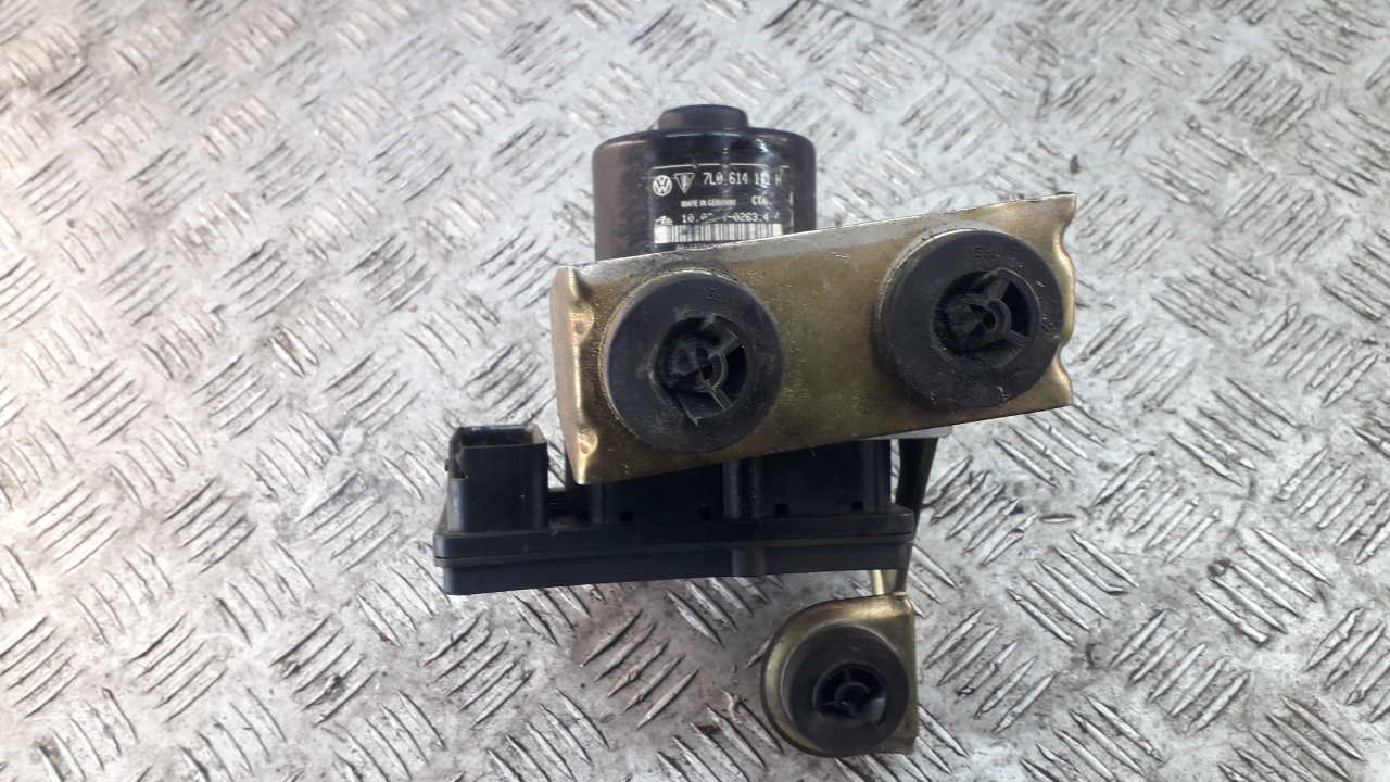 Блок ABS (насос)