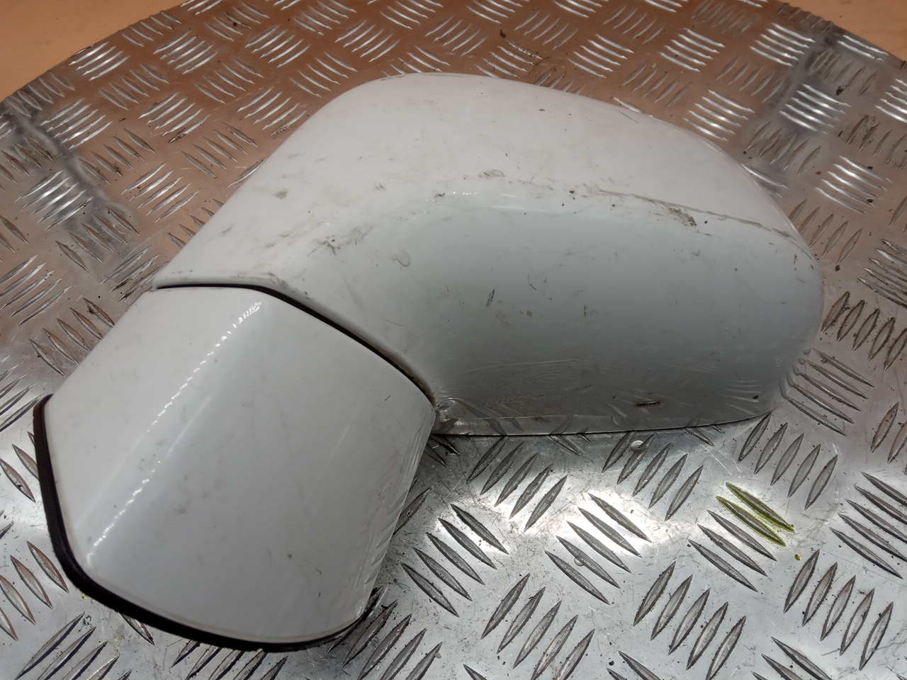 Зеркало левое электрическое