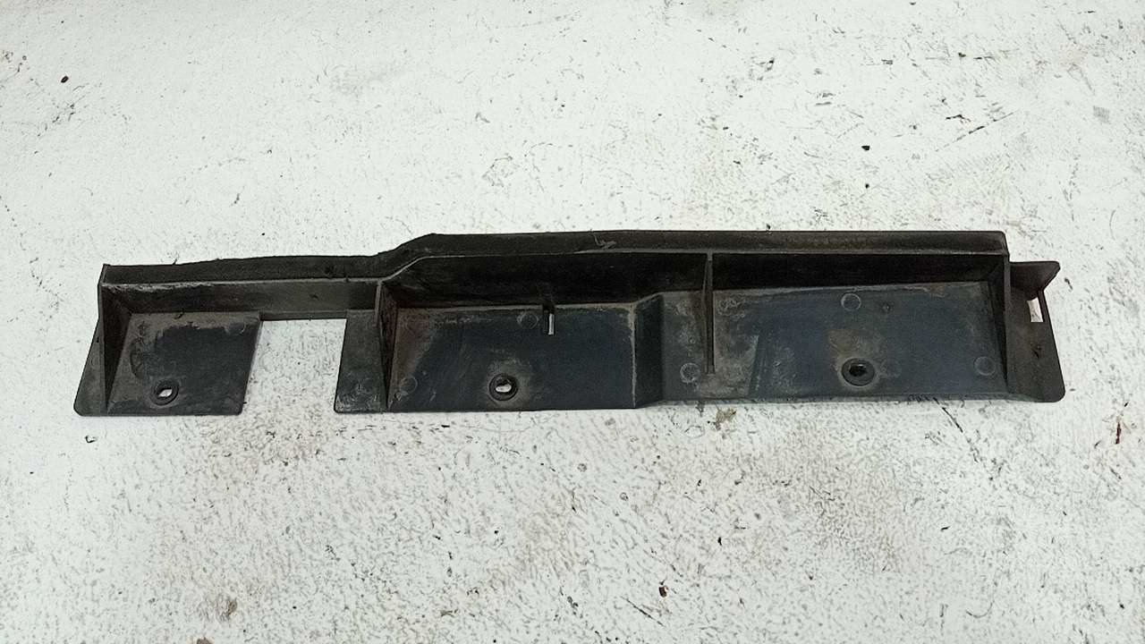 Воздуховод радиатора верхний