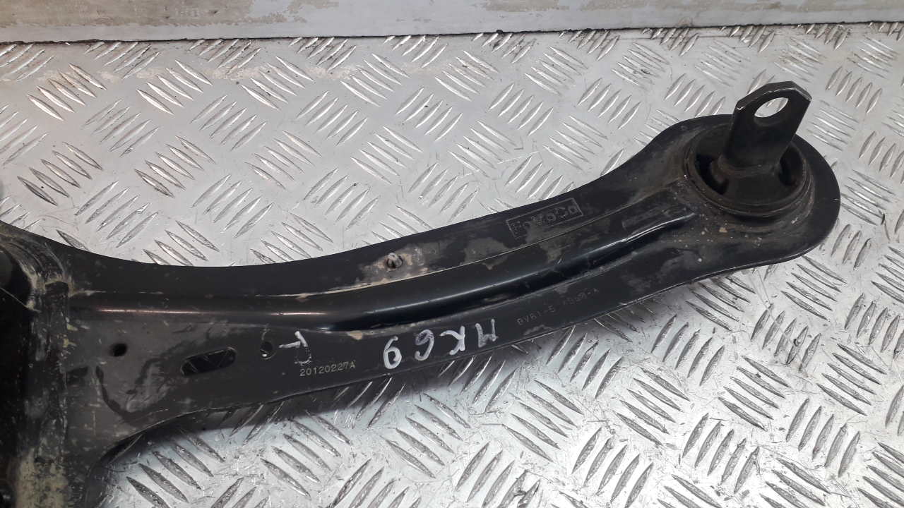 Рычаг задний продольный правый