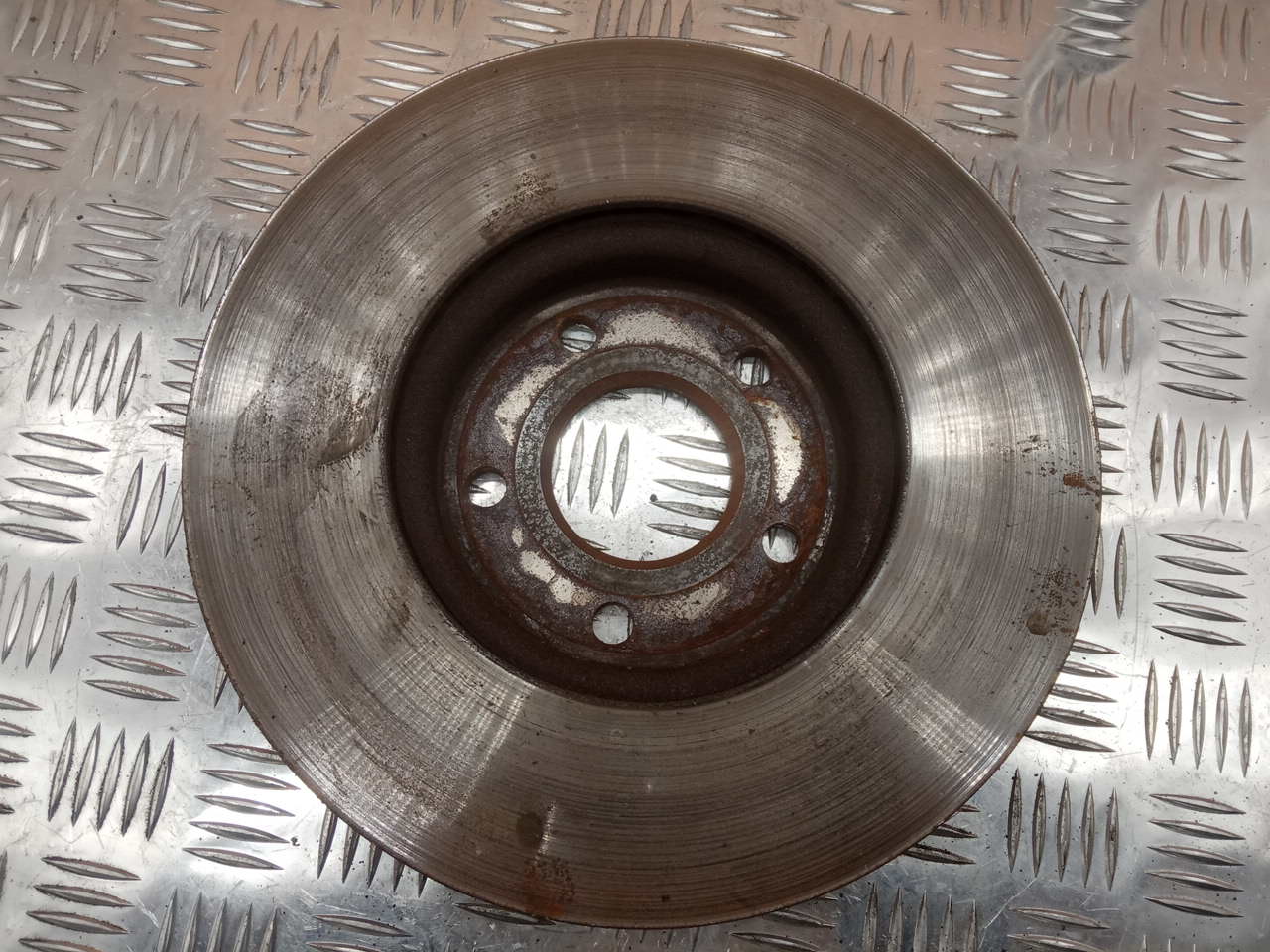 Диск тормозной передний вентилируемый