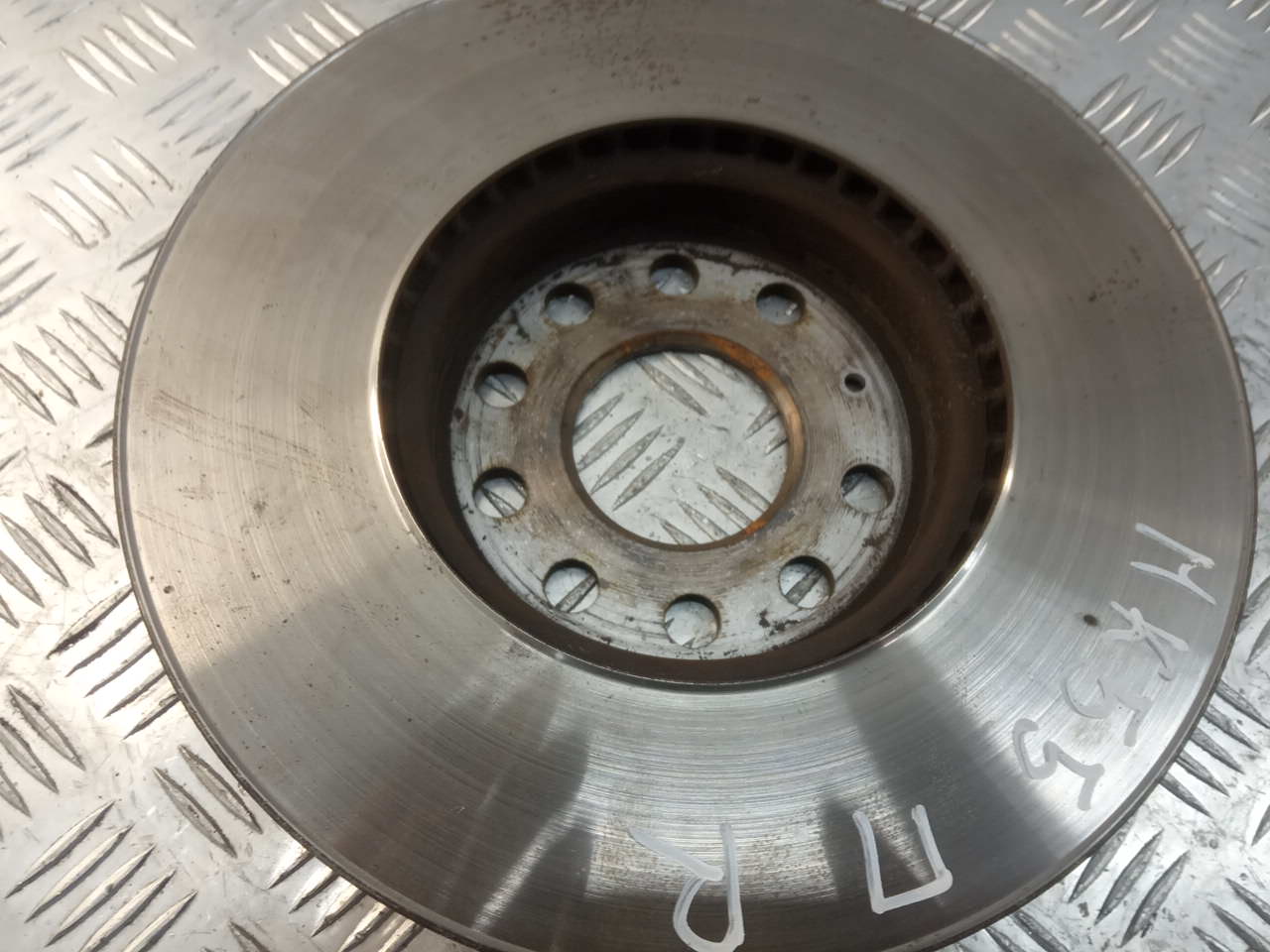 Диск тормозной передний вентилируемый