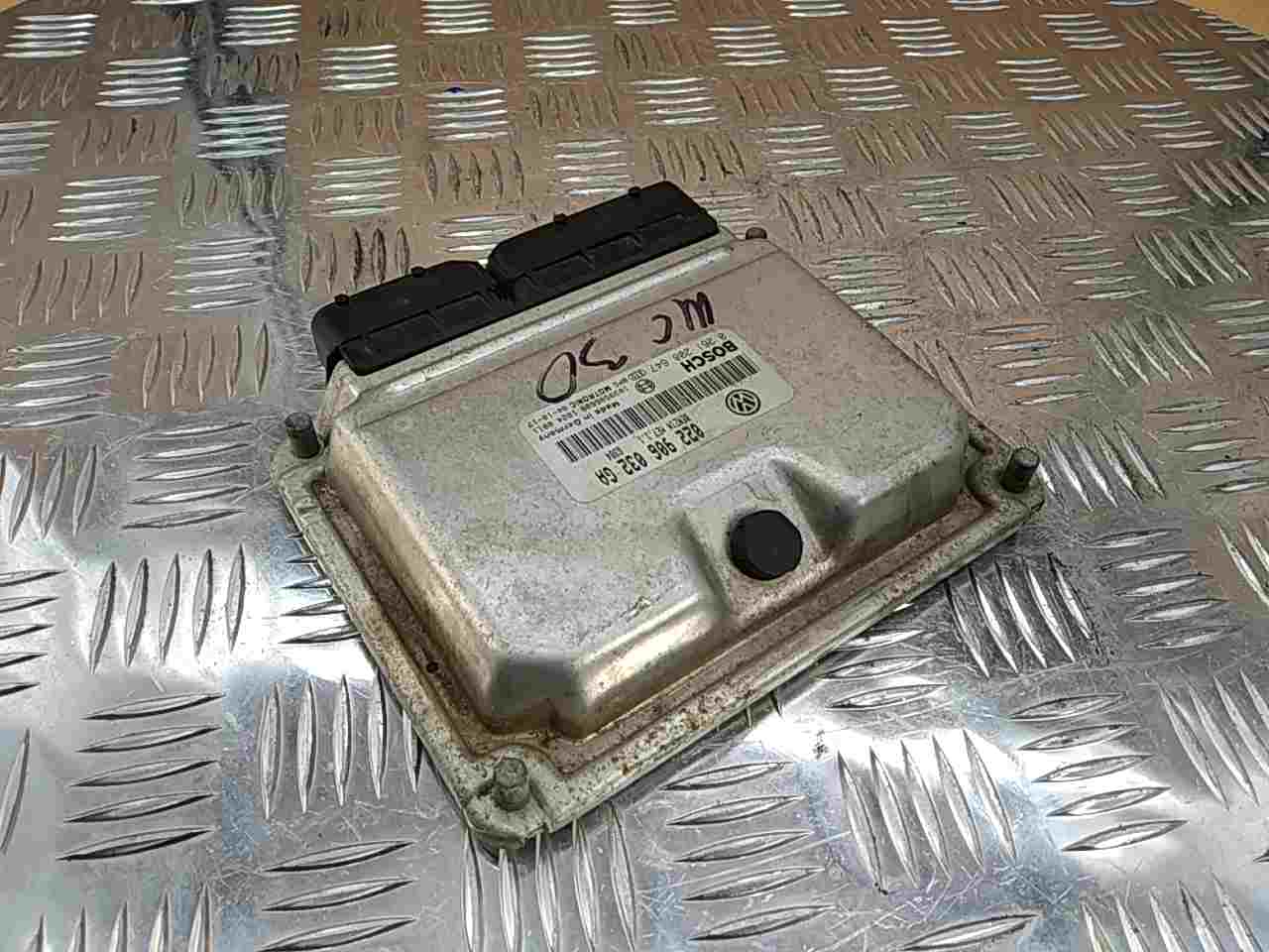 Блок управления двигателем