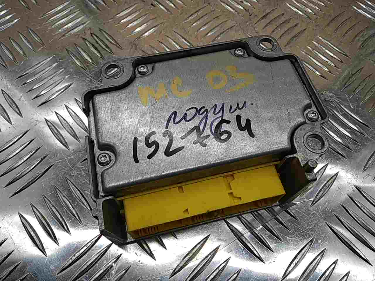 Блок управления подушек безопасности (AIR BAG)