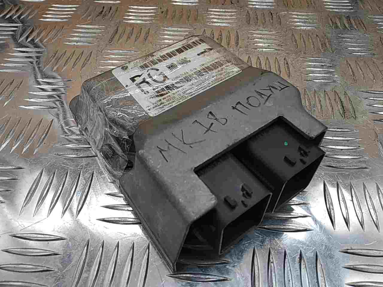 Блок управления подушек безопасности (AIR BAG)
